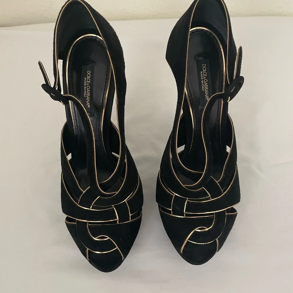 Gold and Black Dolce and Gabbana leather platforms - Picture 1 of 12